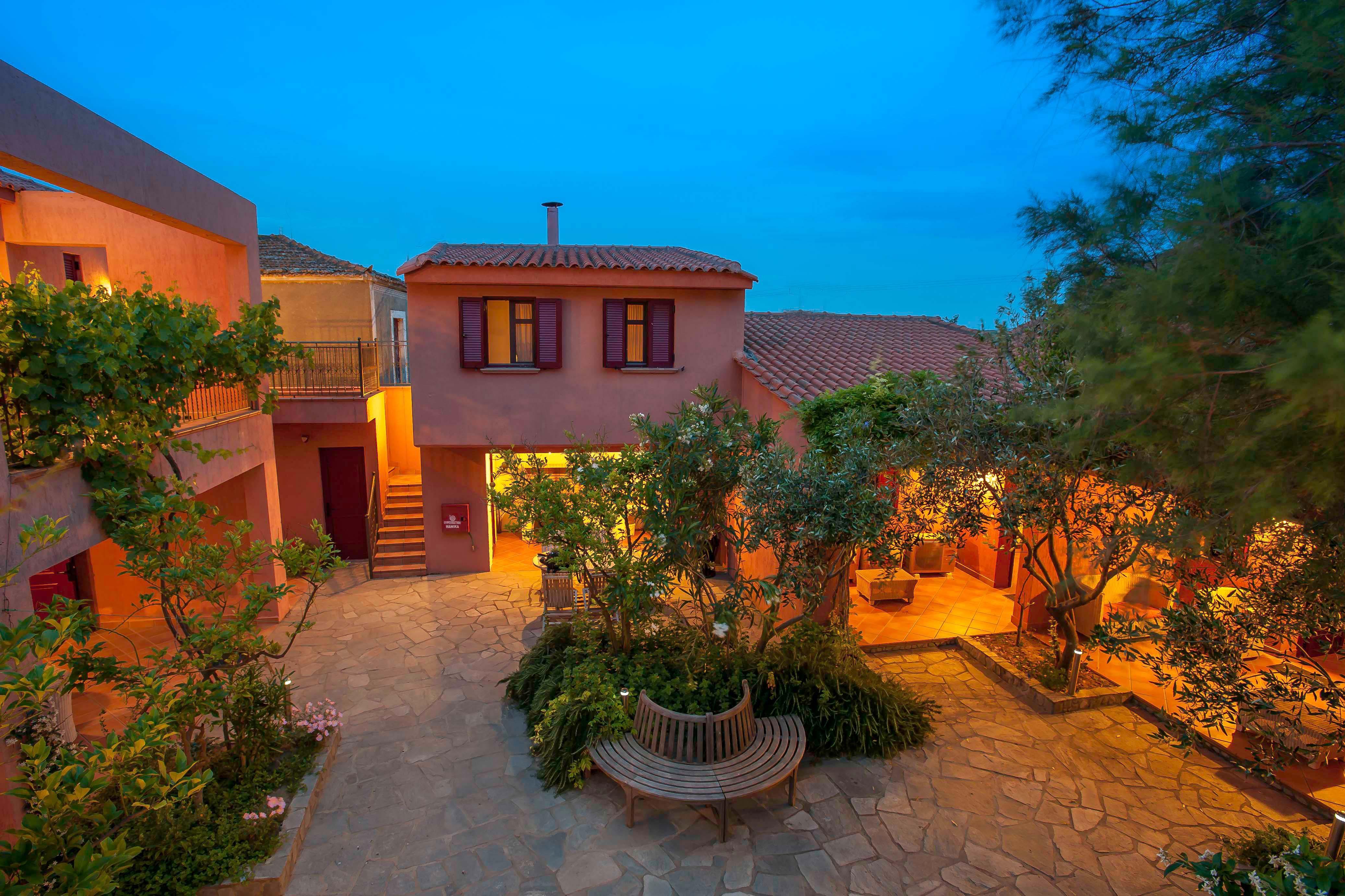 Varos Village Boutique Hotel Város Exterior foto